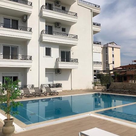 Metropolis Hotel Ulcinj Exterior foto