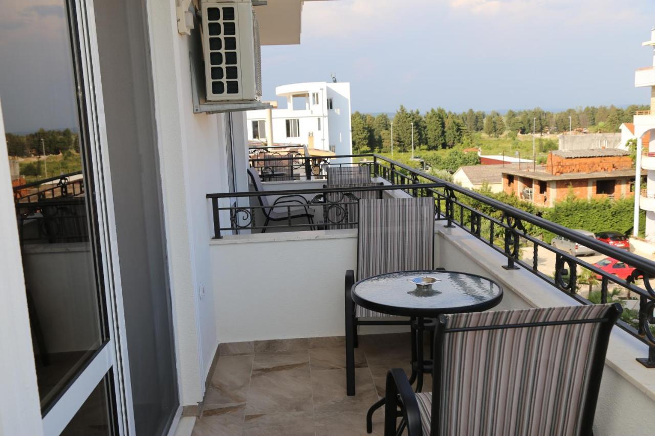 Metropolis Hotel Ulcinj Exterior foto