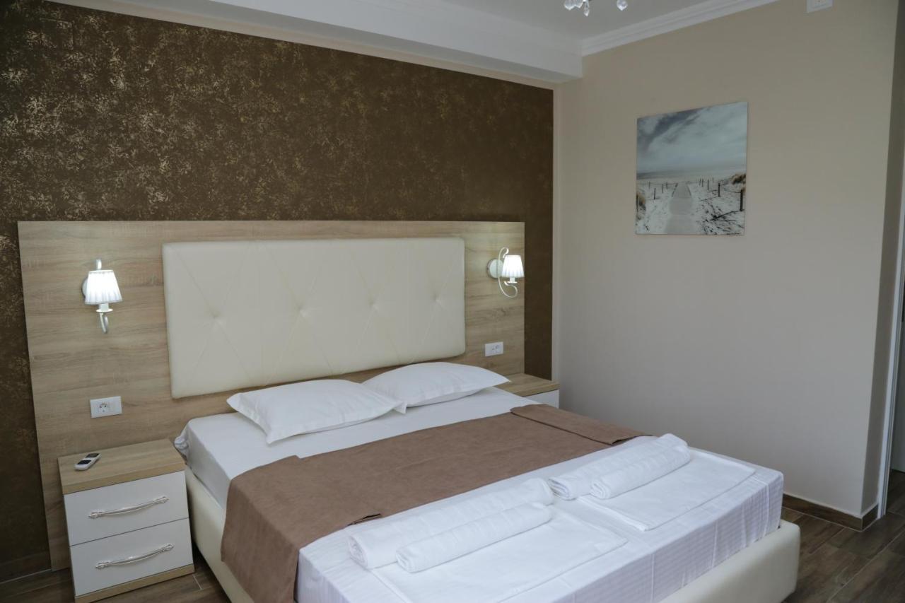 Metropolis Hotel Ulcinj Exterior foto