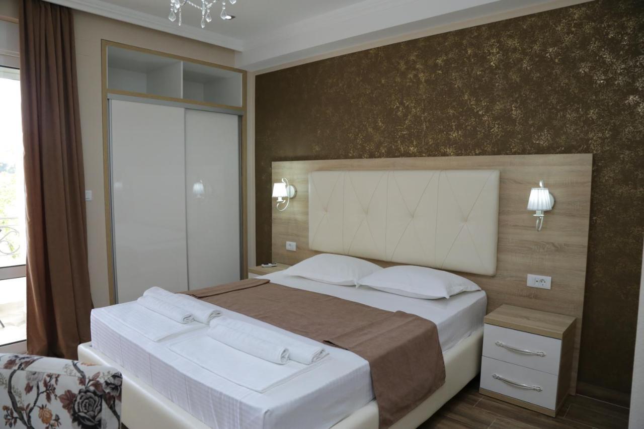 Metropolis Hotel Ulcinj Exterior foto