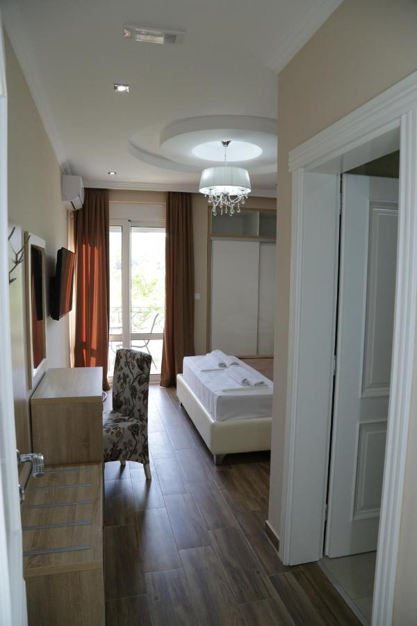 Metropolis Hotel Ulcinj Exterior foto