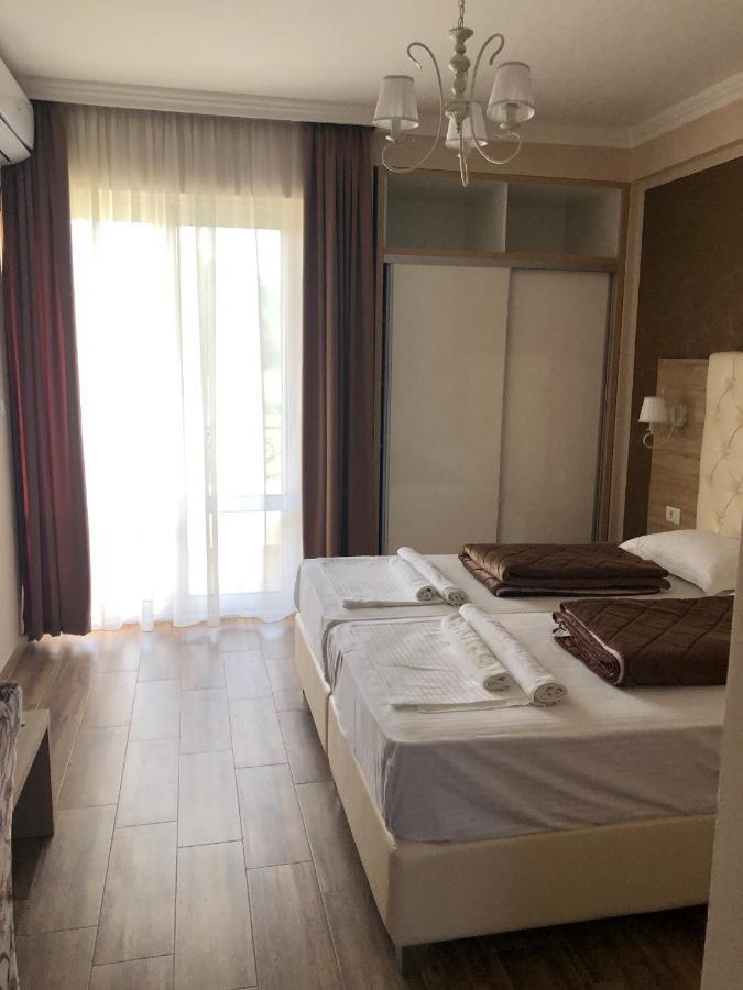 Metropolis Hotel Ulcinj Exterior foto