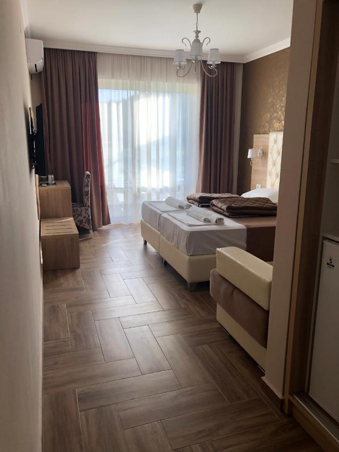Metropolis Hotel Ulcinj Exterior foto