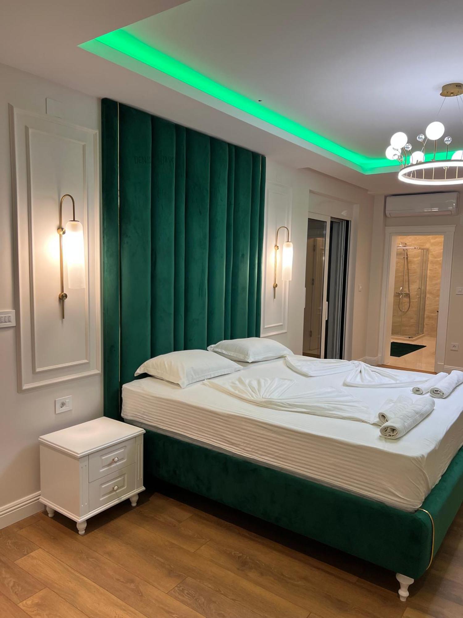 Metropolis Hotel Ulcinj Exterior foto